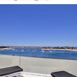 Meet your Posher, Barry